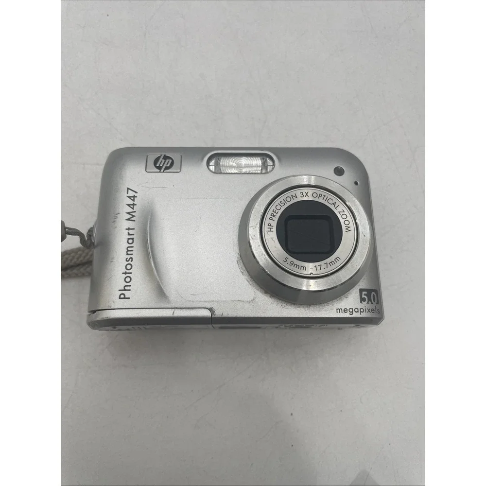 HP Photosmart M447 5MP Digital Camera 3X Zoom+Battery+SD Card-Tested